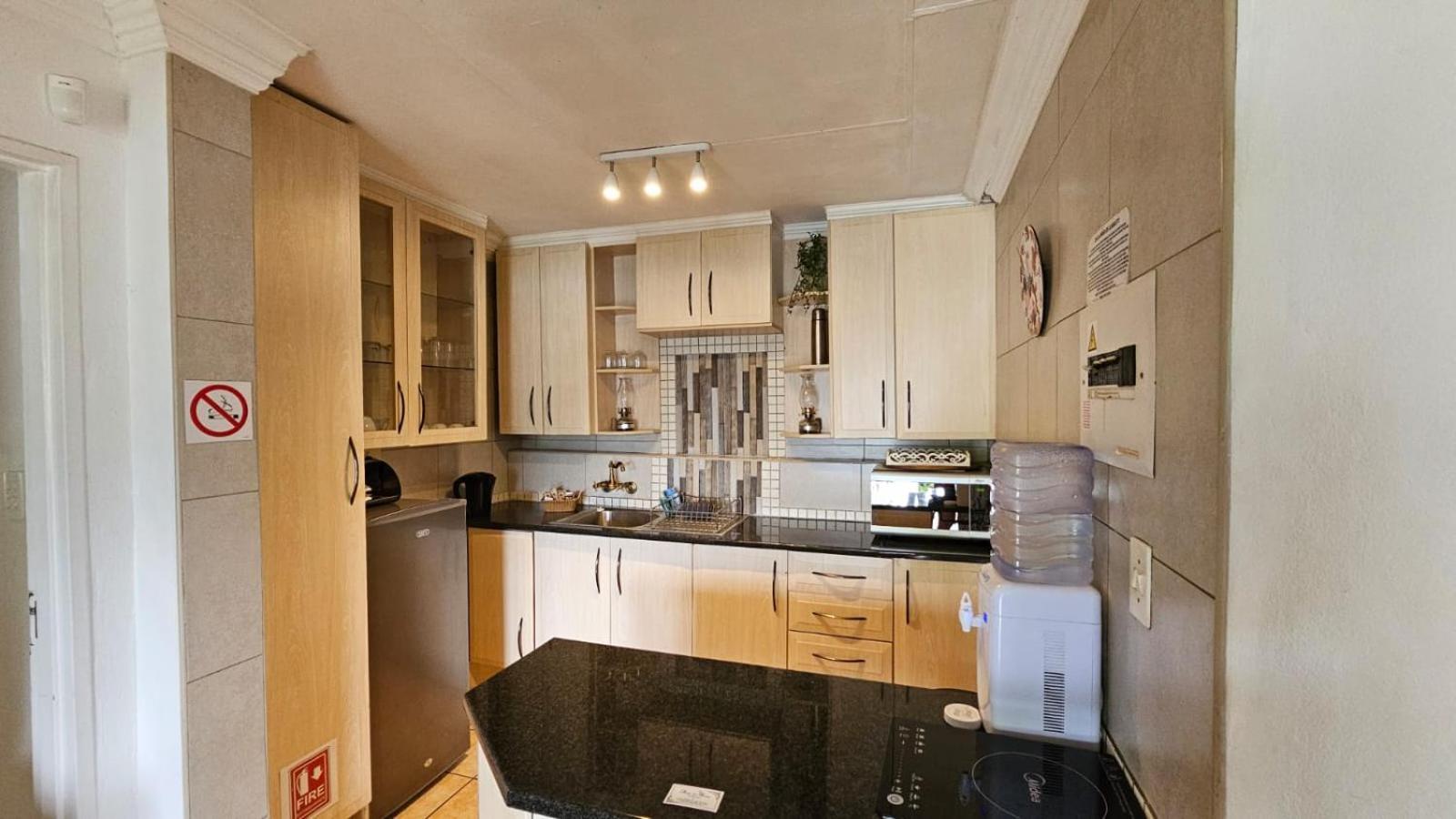 Pont De Fleur Apartment ฮาร์ทบีสบูร์ท ภายนอก รูปภาพ